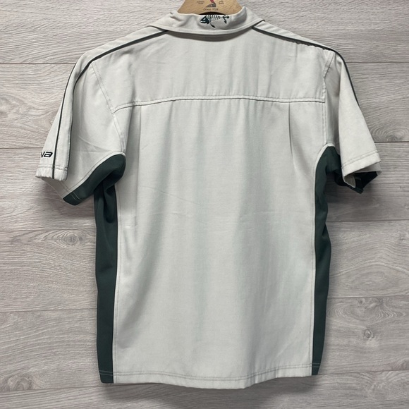 Mammoth Fishing Shirt With Unique Fishing License Pocket - Picture 6 of 12